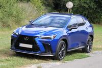 レクサス NX PHEV 450h+“Fスポーツ”_E-Four(CVT_2.5)