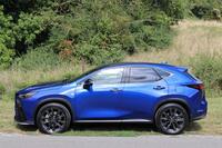 レクサス NX PHEV 450h+“Fスポーツ”_E-Four(CVT_2.5)