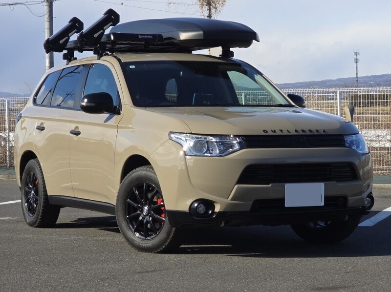三菱 アウトランダー 24G セーフティパッケージ_4WD(CVT_2.4)