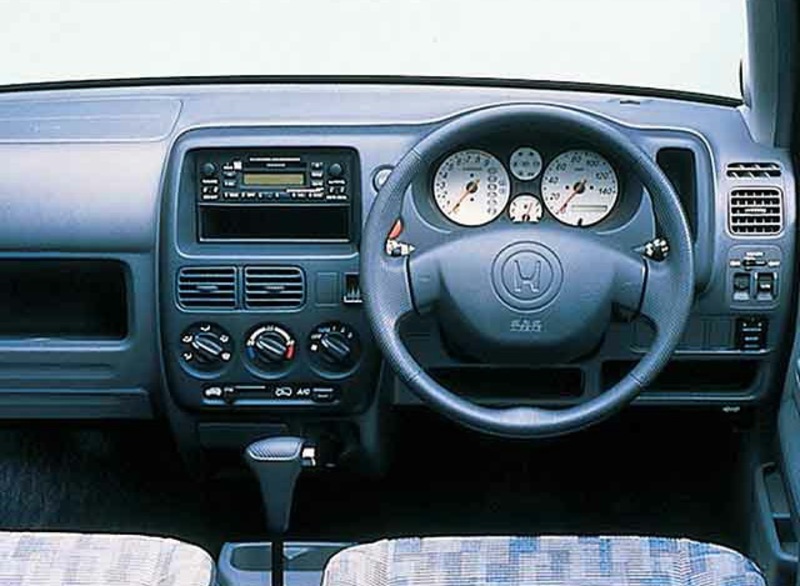 ホンダ Z Zターボ4WD(AT)