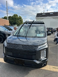 三菱 デリカD:5 シャモニー(電動サイドステップ装着車)_7人乗り_4WD(AT_2.3)