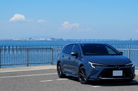 トヨタ カローラツーリングハイブリッド W×B(CVT_1.8_ハイブリッド)