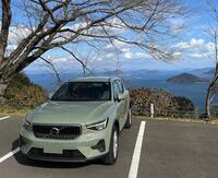 ボルボ XC40 プラス B3 クライメートセレクション_RHD(DCT_2.0)