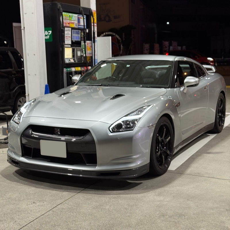 日産 NISSAN GT-R