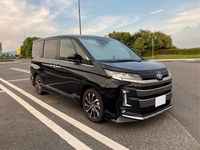 トヨタ ノア ハイブリッド S-Z_7人乗り(CVT_1.8_ハイブリッド)