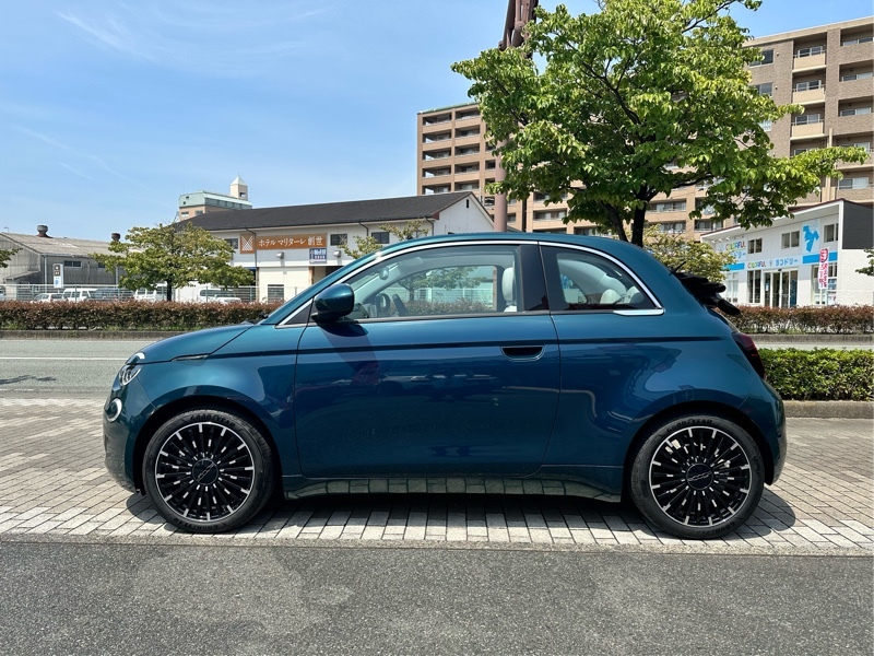 フィアット 500e（カブリオレ）