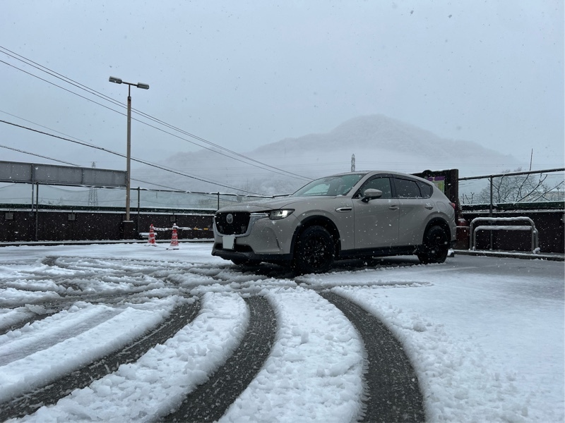 マツダ CX-60 25S エクスクルーシブモード_4WD(AT_2.5)