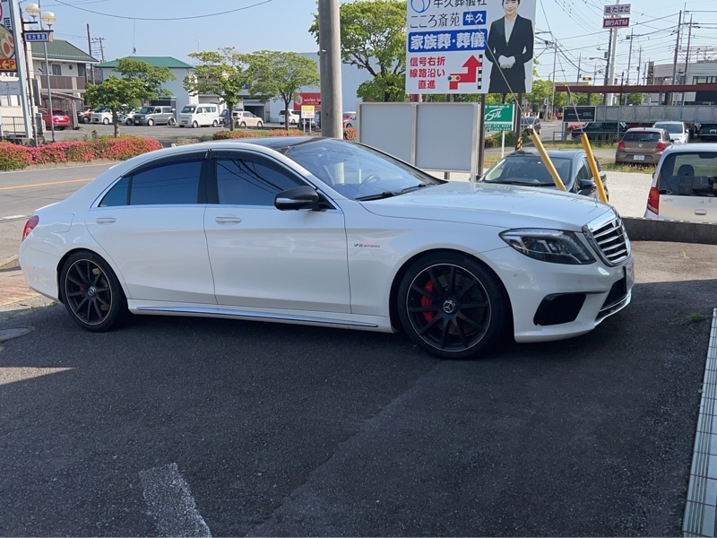 メルセデスAMG Sクラス S63 4マチック ロング_LHD_4WD(AT_5.5)