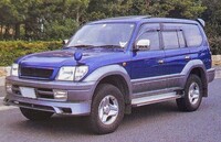 トヨタ ランドクルーザープラド TZワイド_4WD(5ドア_AT_3.0ディーゼル)