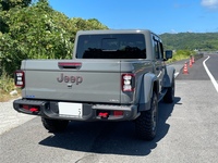 ジープ グラディエーター ルビコン_RHD_4WD（AT_3.6）