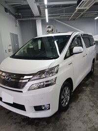 トヨタ ヴェルファイアハイブリッド ハイブリッドV“Lエディション”_7人乗り_4WD(CVT_2.4)