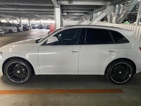 アウディ Q5