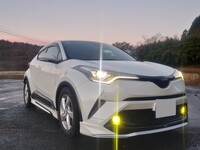 トヨタ C-HR G-T_4WD(CVT_1.2)