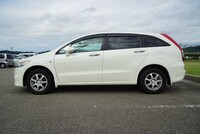 ホンダ ストリーム X HDDナビパッケージ_4WD(AT_1.8)