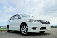 ホンダ ストリーム X HDDナビパッケージ_4WD(AT_1.8)