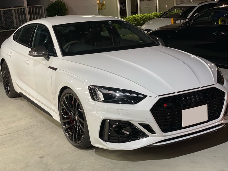アウディ RS5 スポーツバック RS5 スポーツバック_RHD_4WD(AT_2.9)