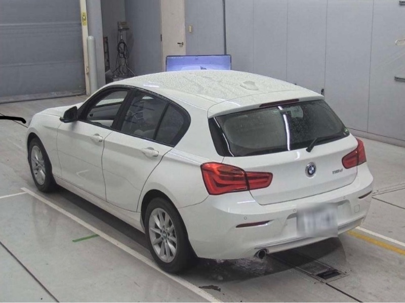 BMW 1シリーズ ハッチバック 118d スタイル_RHD(AT_2.0)