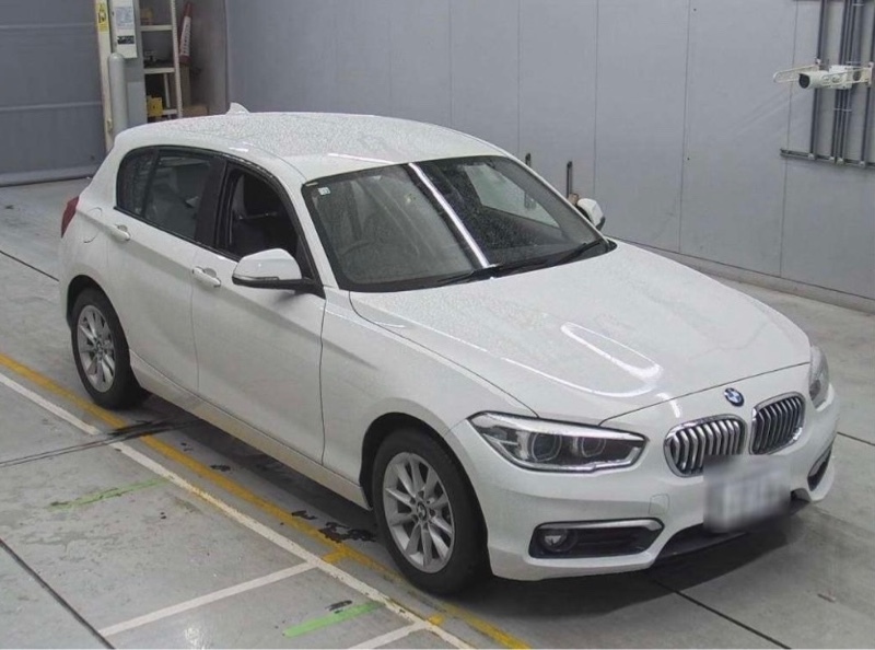 BMW 1シリーズ ハッチバック 118d スタイル_RHD(AT_2.0)