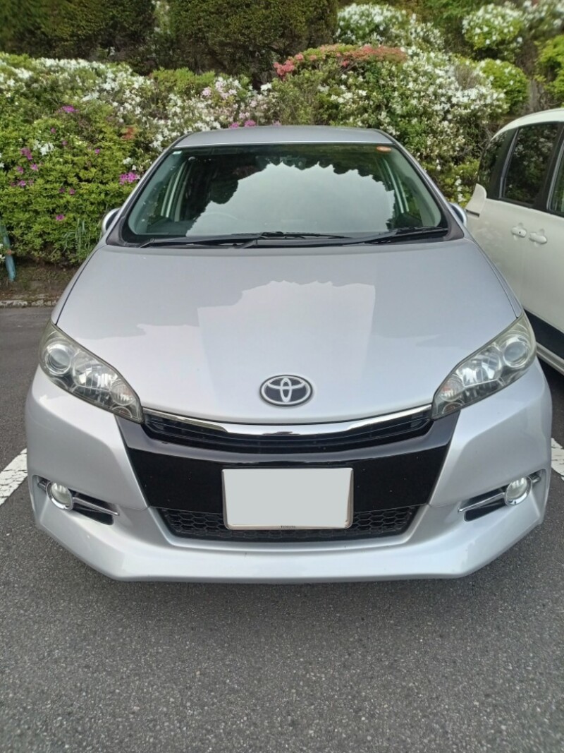 トヨタ ウィッシュ 1.8S_7人乗り(CVT_1.8)