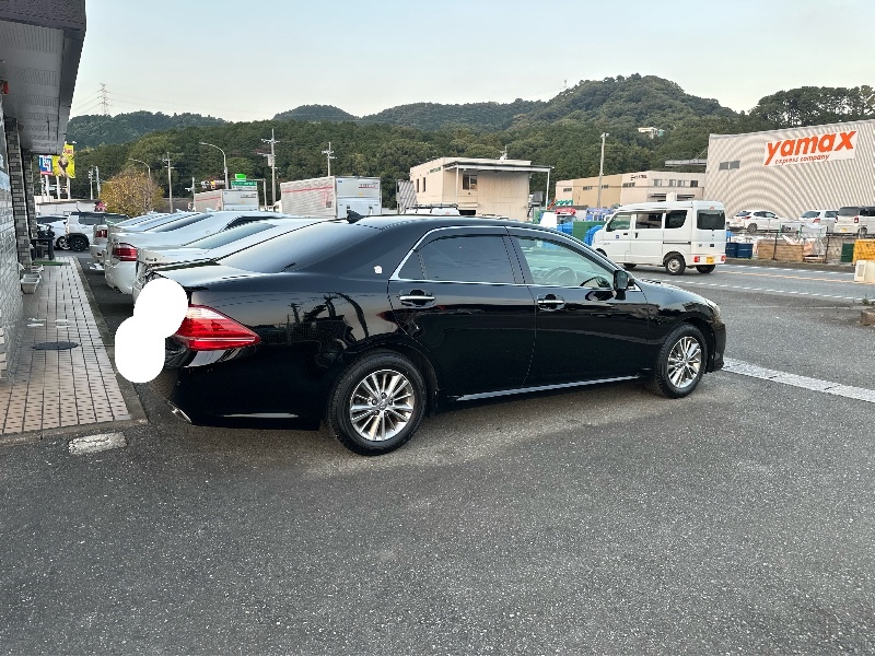 トヨタ クラウンロイヤル ロイヤルサルーン“プレミアムエディション”(AT_2.5)