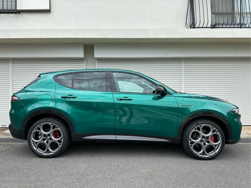 アルファロメオ トナーレ プラグインハイブリッド Q4 ヴェローチェ_RHD_4WD(AT_1.3)