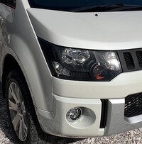 三菱 デリカD:5 D-プレミアム_8人乗り_4WD(AT_2.3)