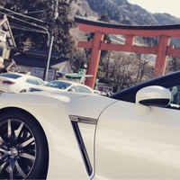 日産 NISSAN GT-R ピュアエディション_4WD(DCT_3.8)