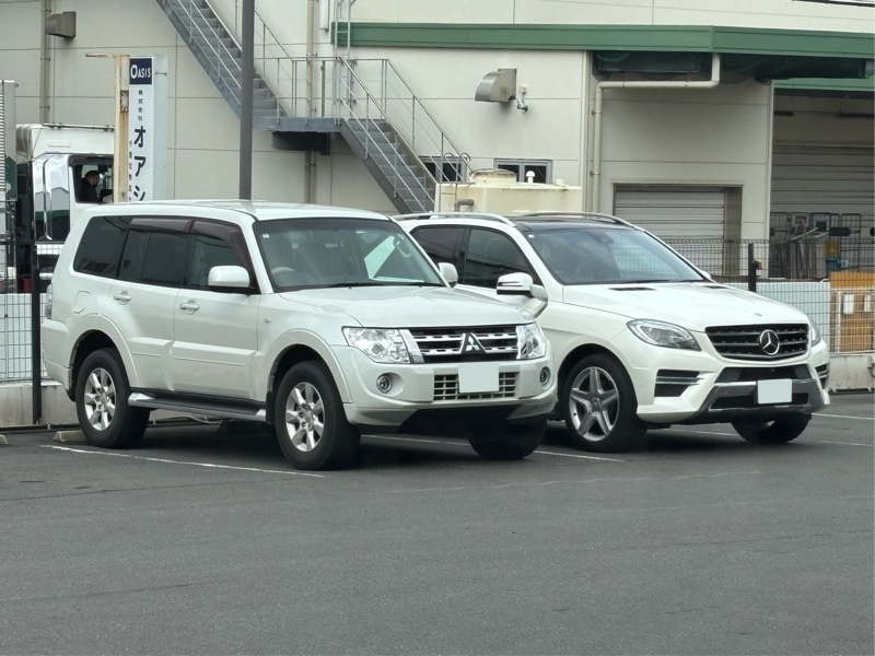 メルセデス・ベンツ Mクラス ML350 ブルーテック 4マチック_RHD_4WD(AT_3.0)
