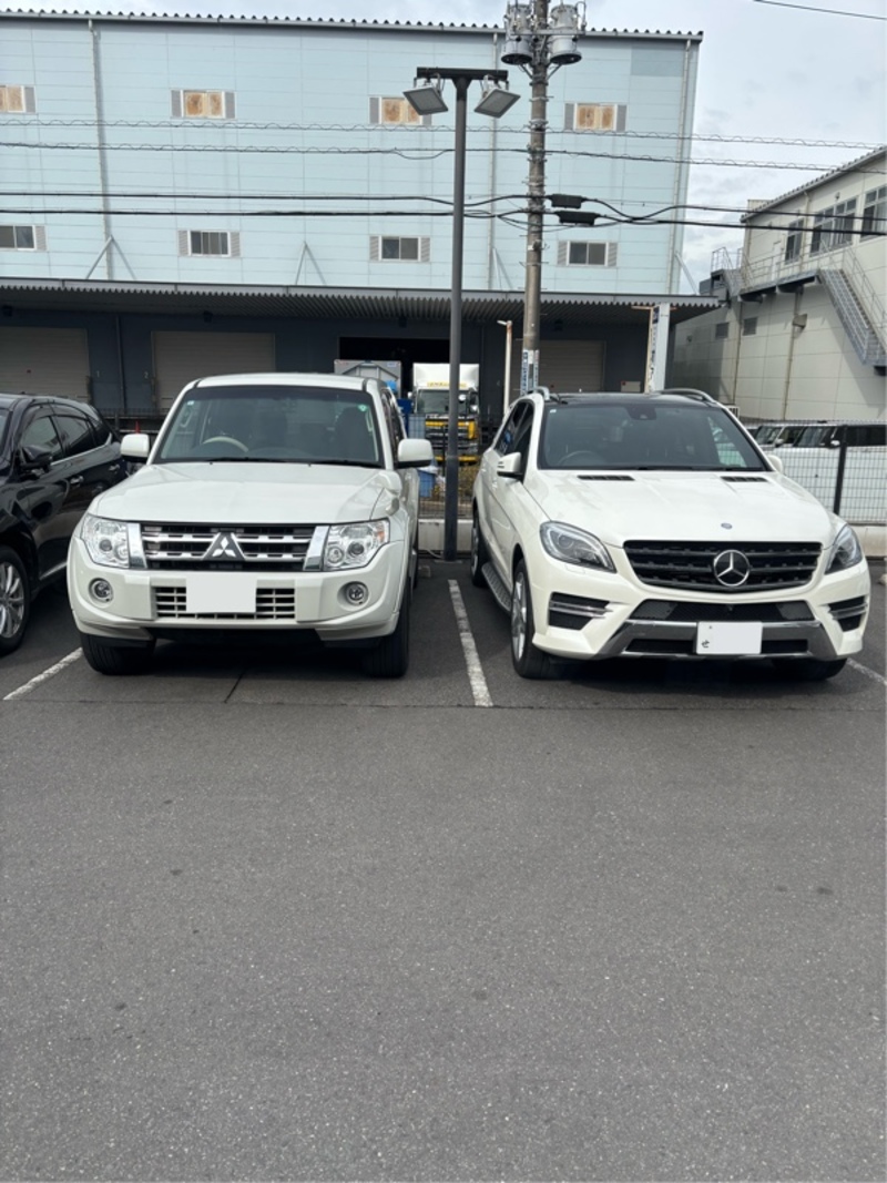 メルセデス・ベンツ Mクラス ML350 ブルーテック 4マチック_RHD_4WD(AT_3.0)
