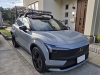 ボルボ EX30クロスカントリー ウルトラ ツインモーター パフォーマンス_RHD