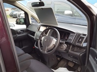 日産 セレナ ハイウェイスターV セレクション(CVT_2.0)