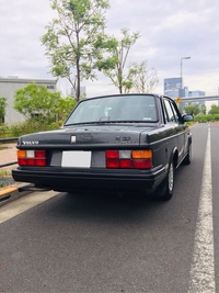 ボルボ 240 セダン 240GL_RHD(AT_2.3)
