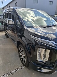 三菱 デリカD:5 P_8人乗り(ディーゼル)_4WD(AT_2.3)