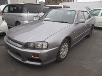 日産 スカイライン 25GT-Xターボ(セダン_AT_2.5)