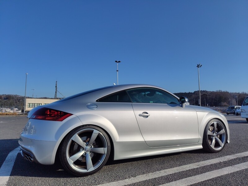 アウディ TTS TTS クーペ_RHD_4WD(AT_2.0)