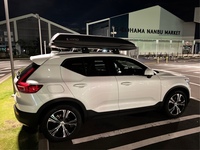 ボルボ XC40 B4 AWD インスクリプション_RHD_AWD(DCT_2.0)