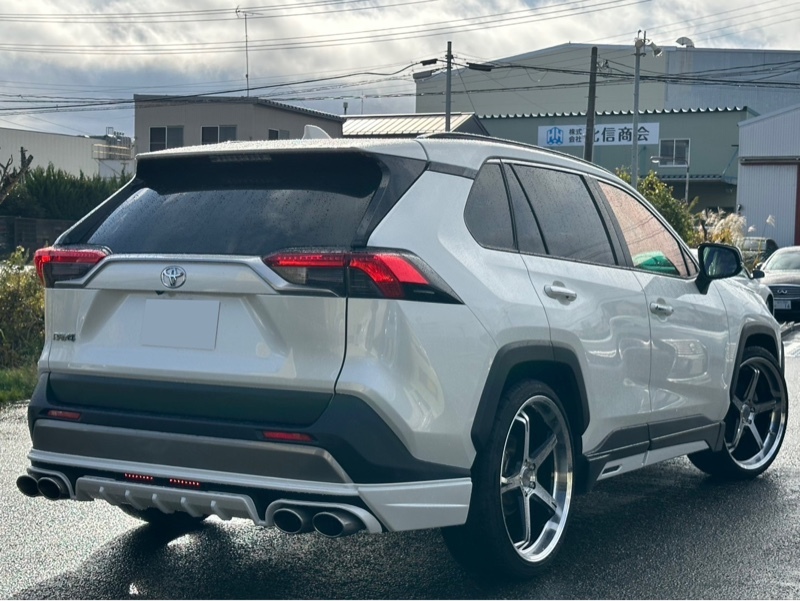 トヨタ RAV4 G_4WD(CVT_2.0)