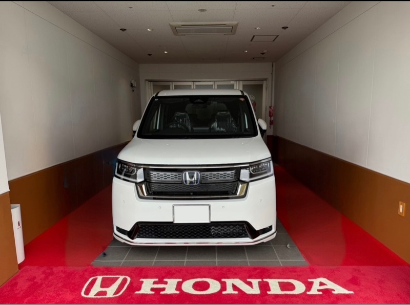 ホンダ ステップワゴンスパーダ e:HEV スパーダ_7人乗り (CVT_2.0)