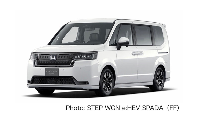 ホンダ ステップワゴンスパーダ e:HEV スパーダ_7人乗り (CVT_2.0)