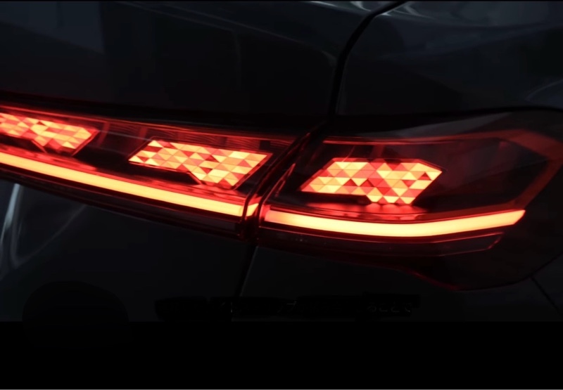 アウディ A5 (セダン) TFSI 110kW_RHD(Sトロニック_2.0)