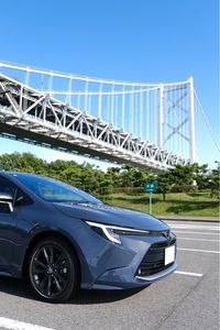 トヨタ カローラツーリング W×B(CVT_1.5)