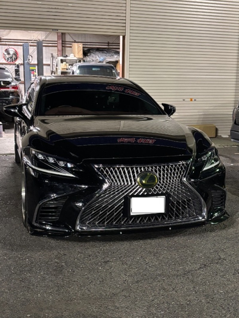 レクサス LS 500“エグゼクティブ”_AWD(AT_3.5)
