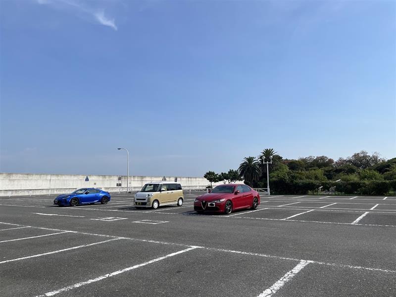 アルファロメオ ジュリア 2.0 ターボ ヴェローチェ_RHD(AT_2.0)