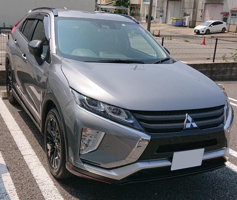 三菱 エクリプスクロス ブラックエディション_4WD(AT_2.2_ディーゼル)