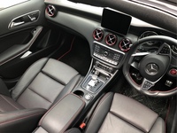 メルセデスAMG Aクラス メルセデスAMG A45 4マチック_RHD_4WD(DCT_2.0)