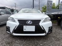 レクサス CT CT200h“クリエイティブ テキスタイル インテリア”(1.8)