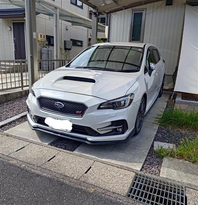 スバル レヴォーグ 1.6STI スポーツ アイサイト_AWD(CVT_1.6)