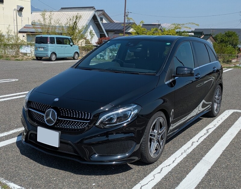 メルセデス・ベンツ Bクラス B180 スポーツ_RHD(AT_1.6)
