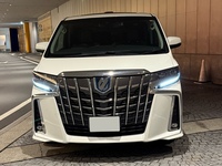 トヨタ アルファード S“Cパッケージ”_7人乗り_4WD(CVT_2.5)