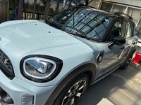 ミニ MINI Crossoverハイブリッド クーパー SE クロスオーバー オール4 アンテイムドエディション_RHD_4WD(AT_1.5)